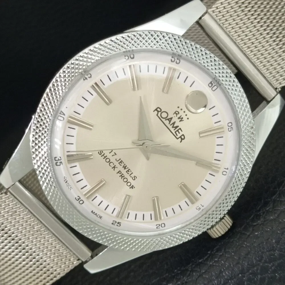 Vintage 1989 Roamer Manual Mens Silver Watch W/Metal Strap & Silver accents